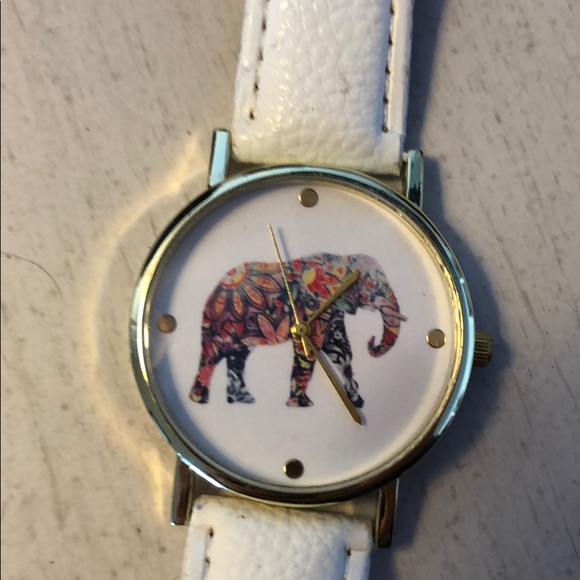 Elephant watch - Picture 2 of 3